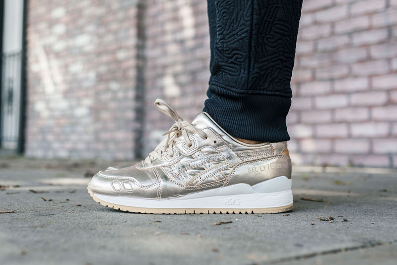 ASICS Gel Lyte III "Metallic Champagne Gold" On-Foot Look