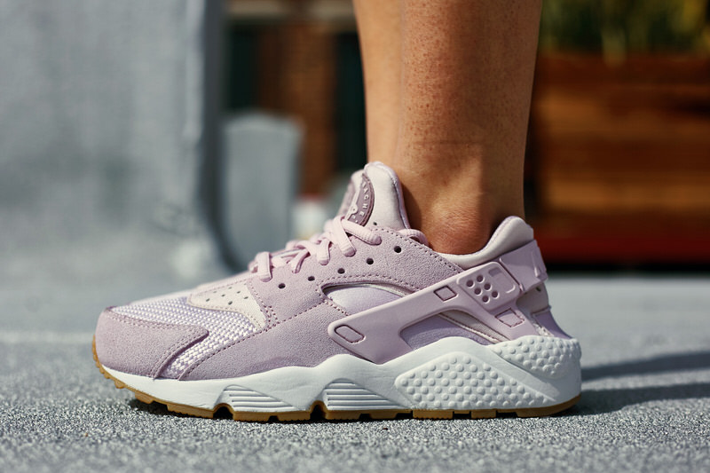 Nike Air Huarache "Bleached Lilac" On-Foot Look