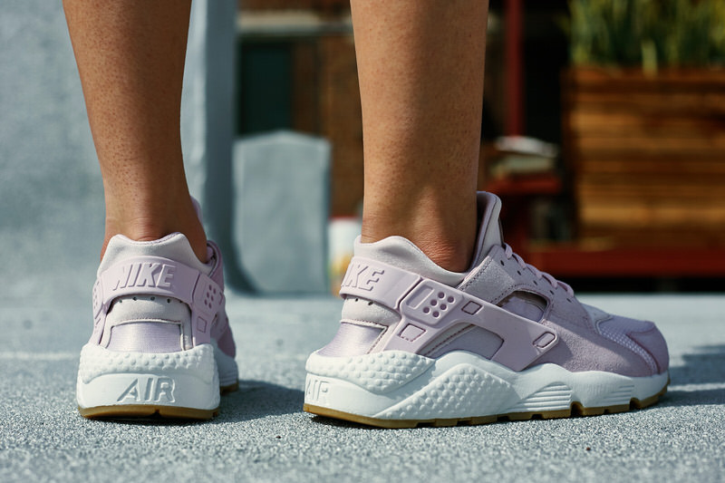 Nike Air Huarache "Bleached Lilac" On-Foot Look