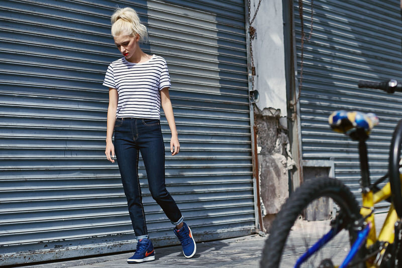 Nike Air Force 1 High Canvas Navy/Orange On-Foot Look