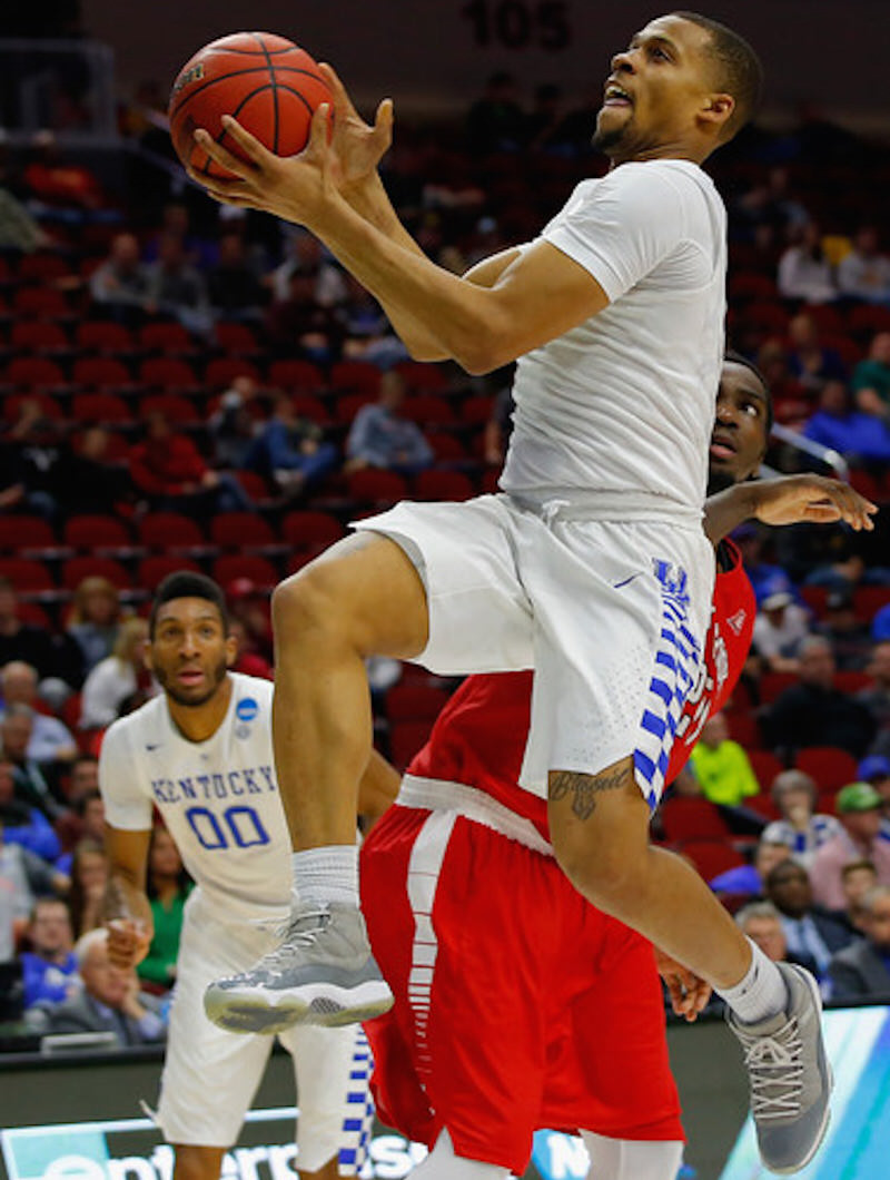 Kentucky's Isaiah Briscoe in the Air Jordan 11 "Cool Grey"