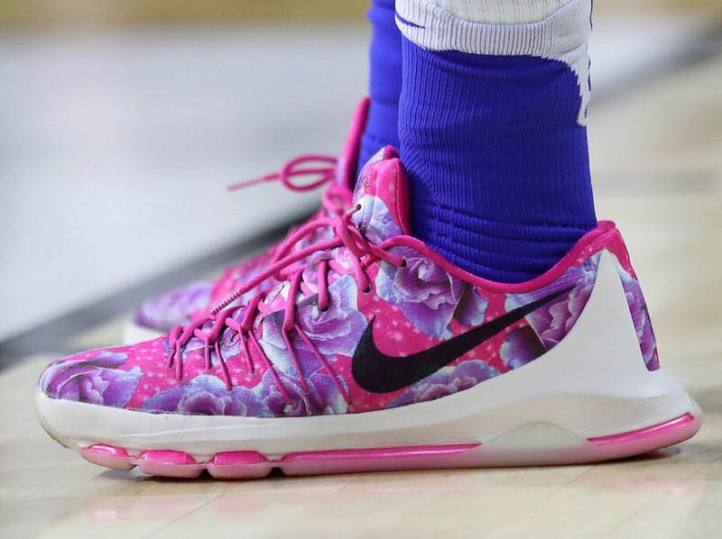 Buffalo's Blake Hamilton in the Nike KD 8 "Aunt Pear"