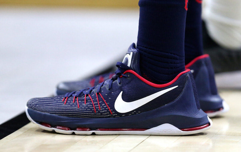 UConn's Shonn Miller in a UCONN PE of the Nike KD 8