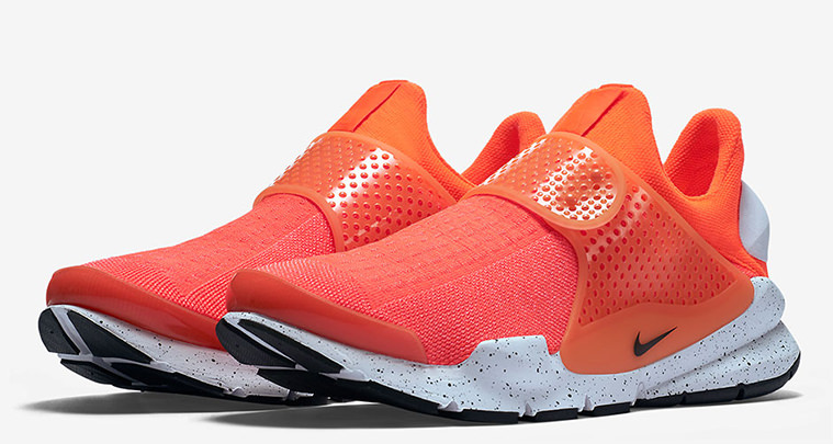 Nike Sock Dart SE Total Crimson