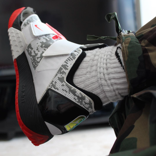 Nike Zoom Revis 2 Digi Camo