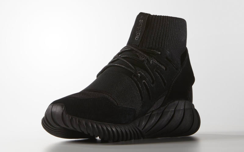 adidas Tubular Doom Triple Black