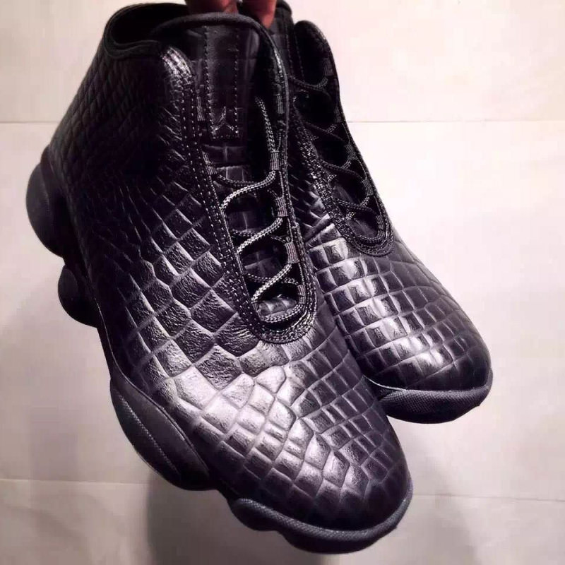 Jordan Horizon Croc