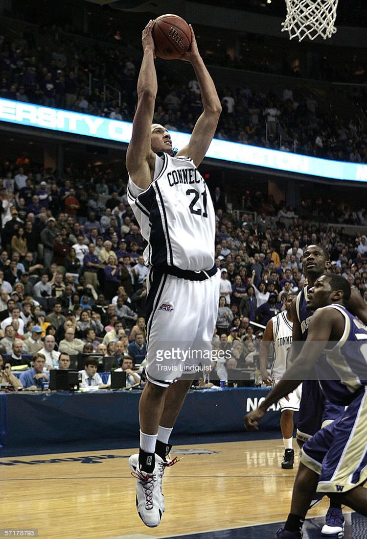 Josh Boone in the Air Jordan XX1