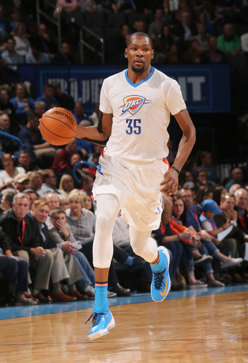 Kevin Durant in a Nike KD 8 Elite