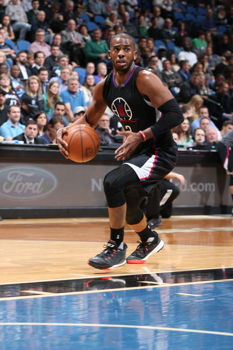 Chris Paul wearing the Jordan CP3.IX