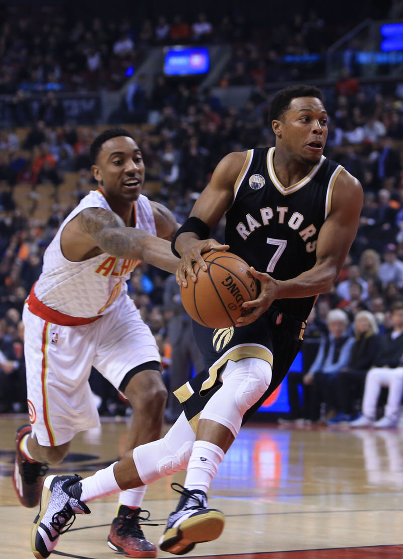 Kyle Lowry driving to the lane in an adidas Crazy Light Boost 2.5 PE