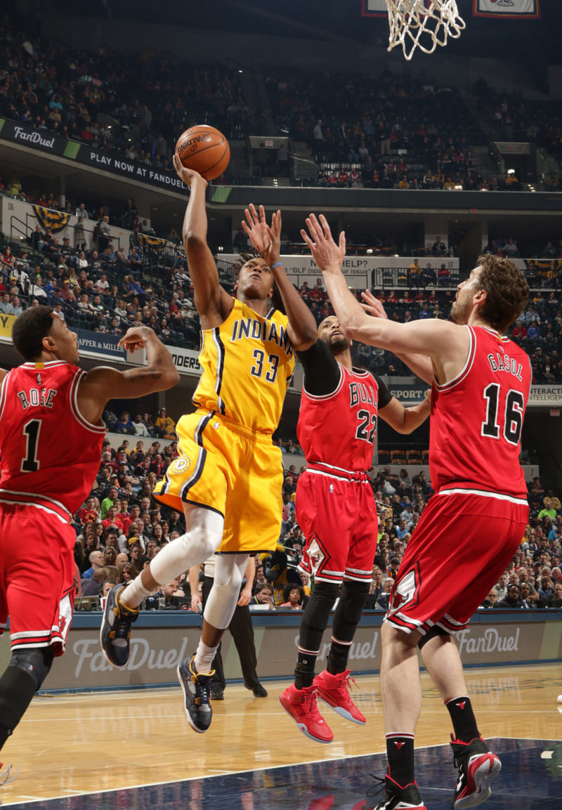 Myles Turner in the Air Jordan 4 "Dunk From Above"