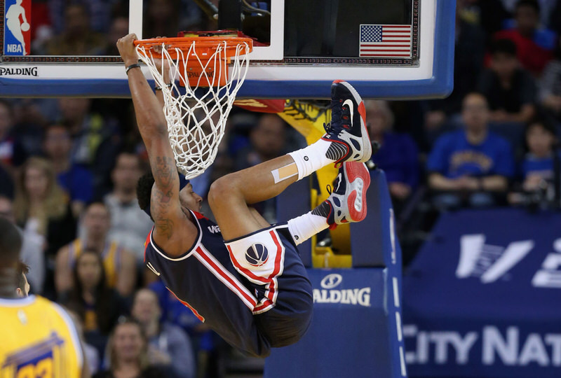 Bradley Beal in the Nike Zoom HyperRev 2015