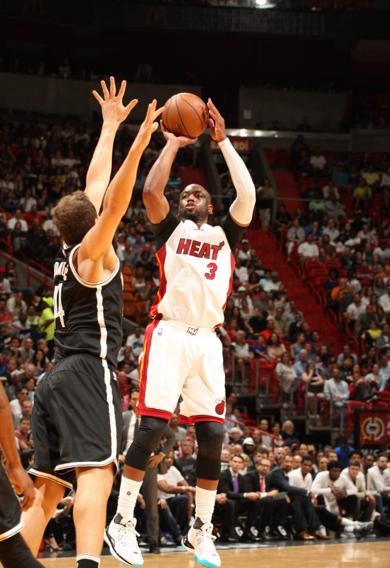 Dwyane Wade in a Li-Ning Way of Wade 4 PE