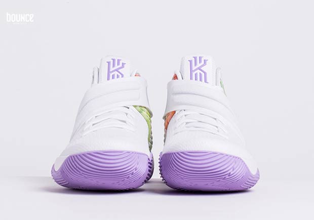 Nike Kyrie 2 Easter