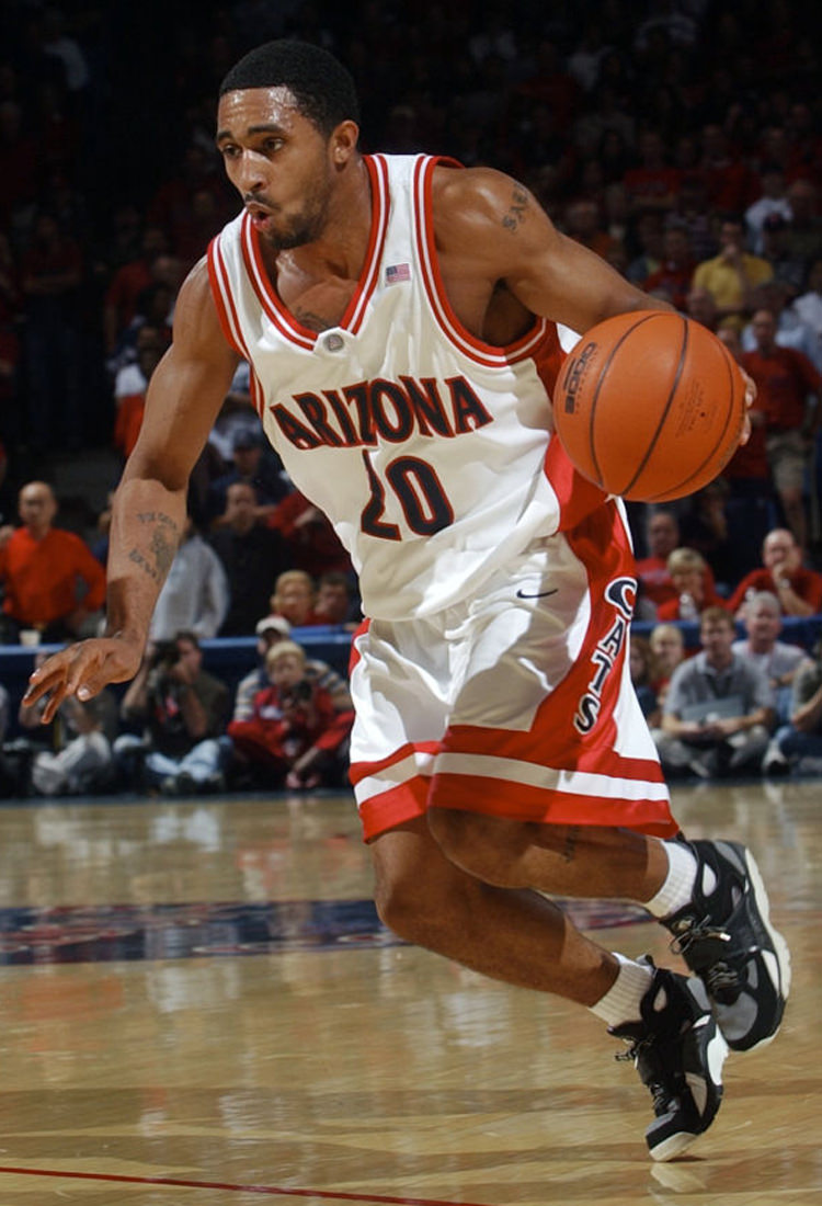 Salim Stoudamire in the Nike Air Trainer Huarache