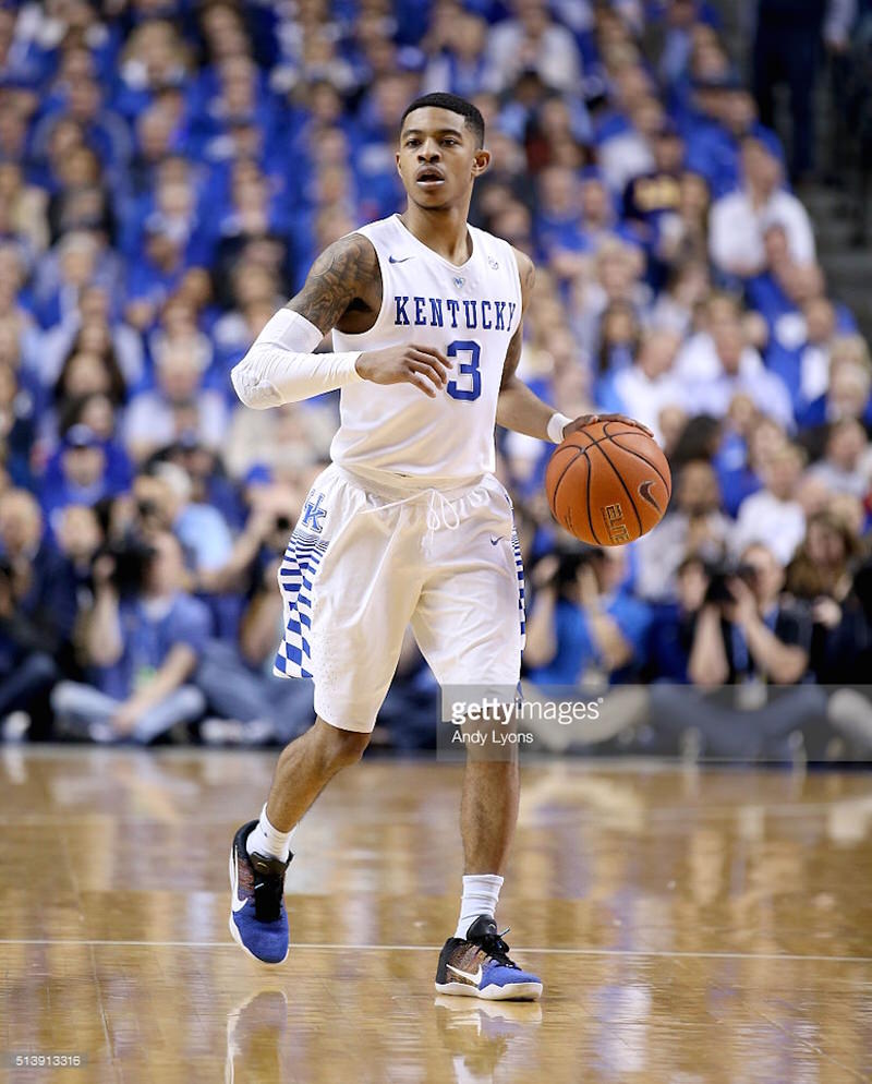 of the LSU Tigers in the game against the Kentucky Wildcats at Rupp Arena on March 5, 2016 in Lexington, Kentucky.