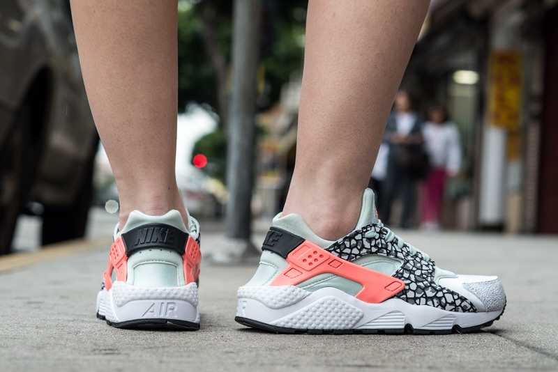 Nike Air Huarache Premium "Pure Platinum" On-Foot Look