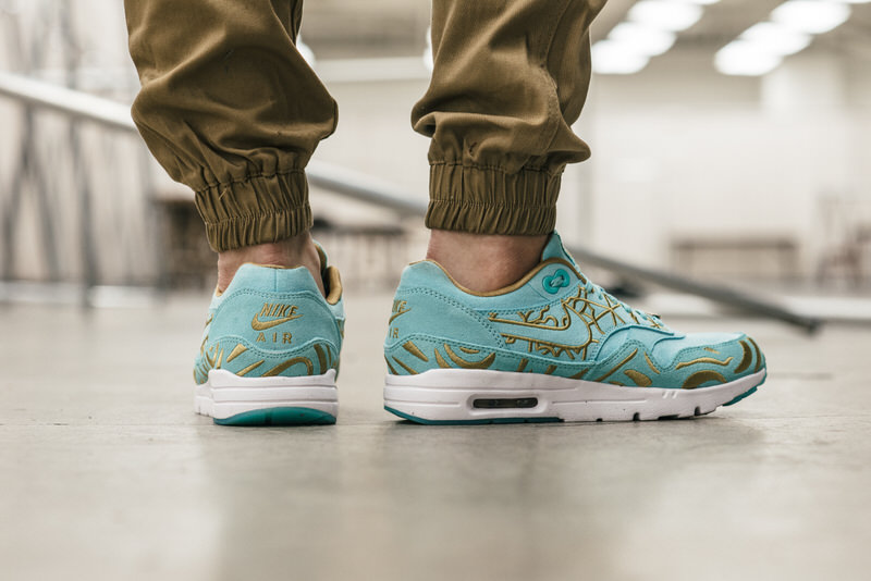 Nike Air Max 1 Ultra "Paris" On-Foot Look