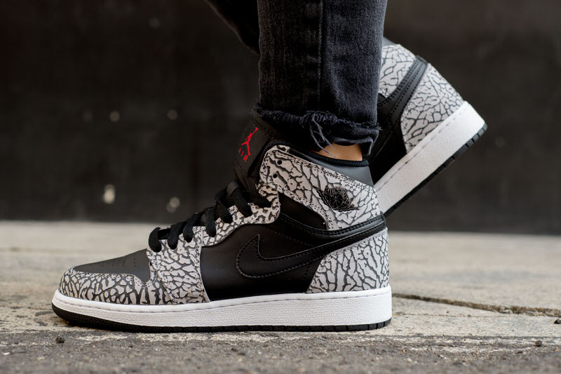 Air Jordan 1 High Black/Cement On-Foot Look