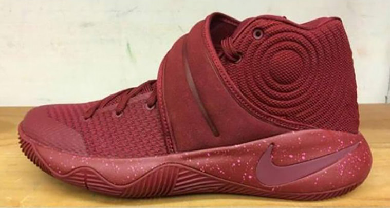 Nike Kyrie 2 Triple Red