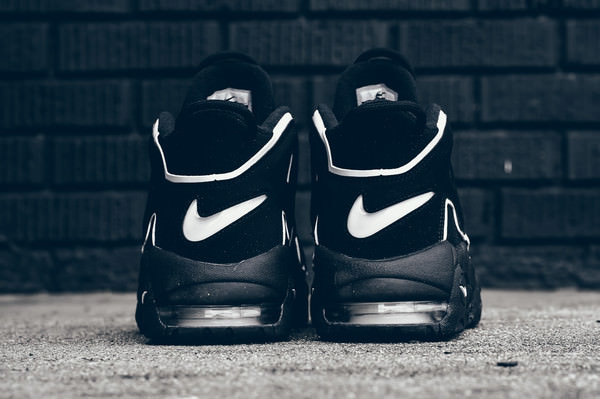 Nike Air More Uptempo Black White