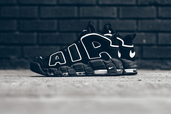 Nike Air More Uptempo Black White