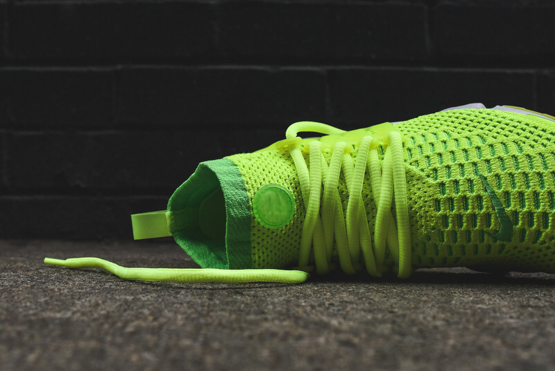 Nike Air Presto Ultra Flyknit Volt