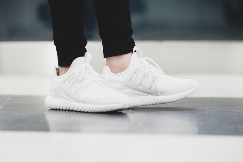 adidas Tubular Radial Crystal White