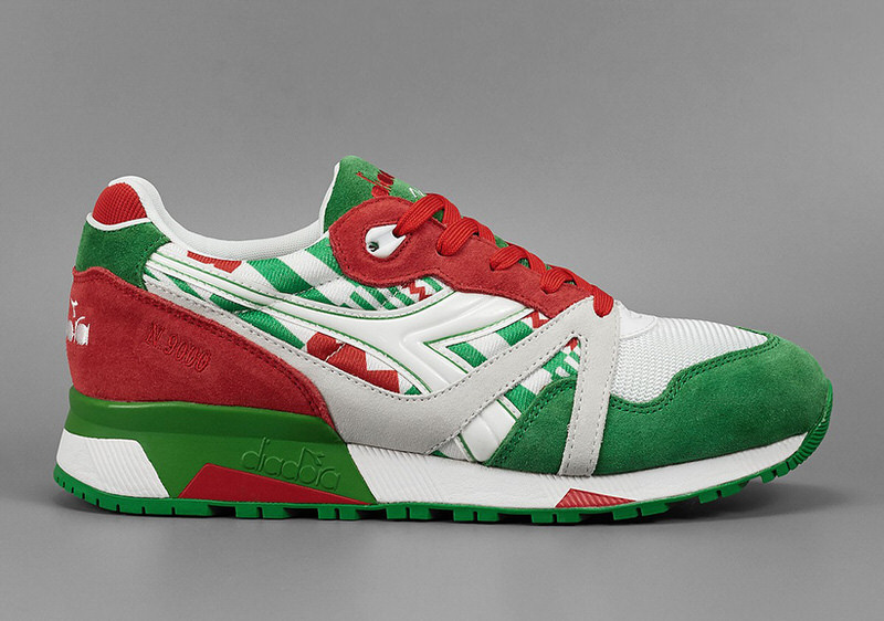 Diadora N9000 Flag Pack