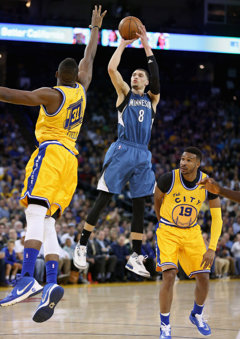 Zach LaVine in the Air Jordan 3 "True Blue"