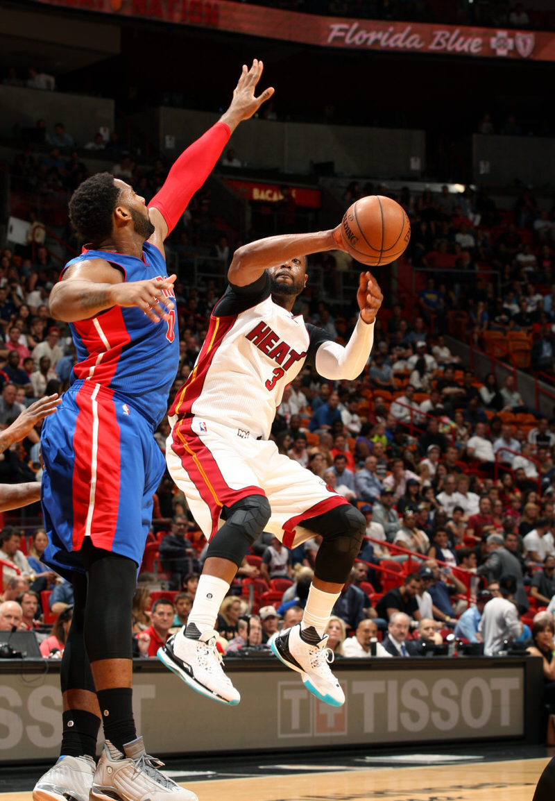 Dwyane Wade in a Li-Ning Way of Wade 4