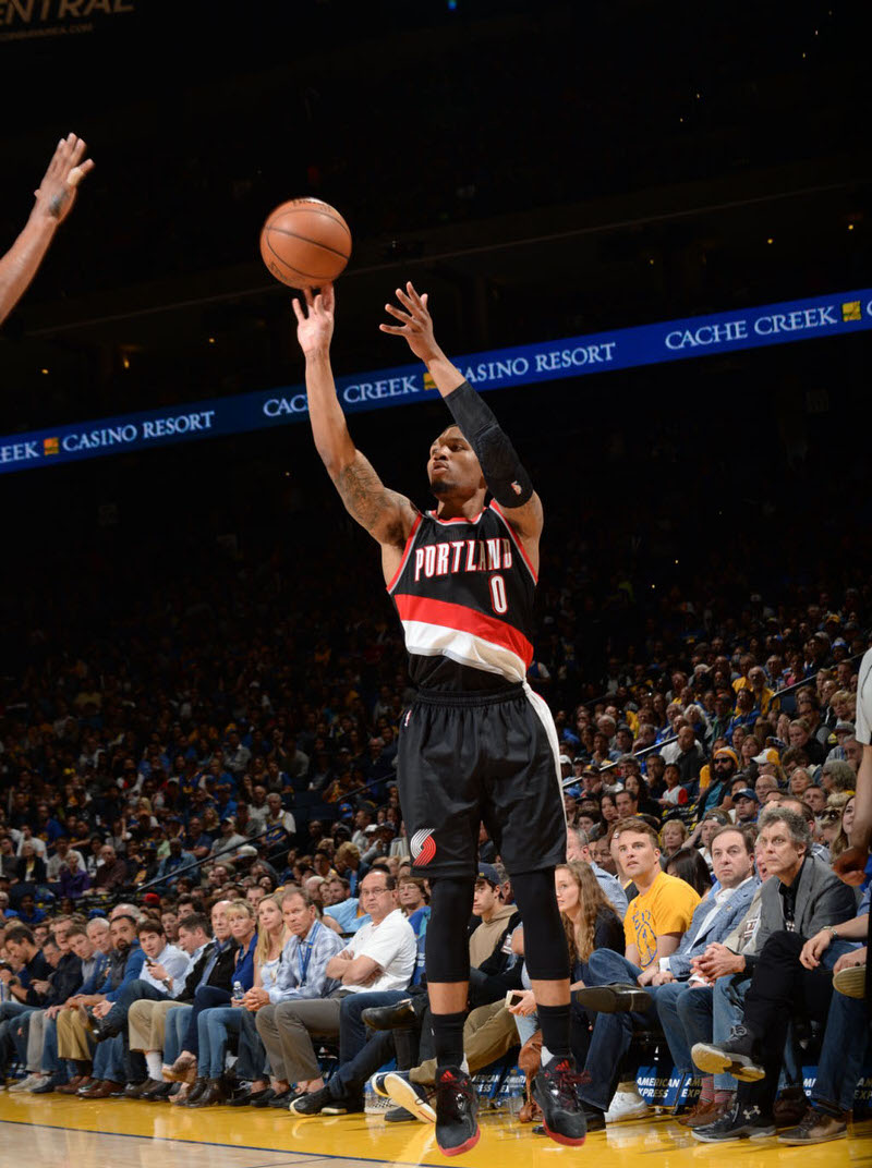 Damian Lillard shooting in the adidas D Lillard 2