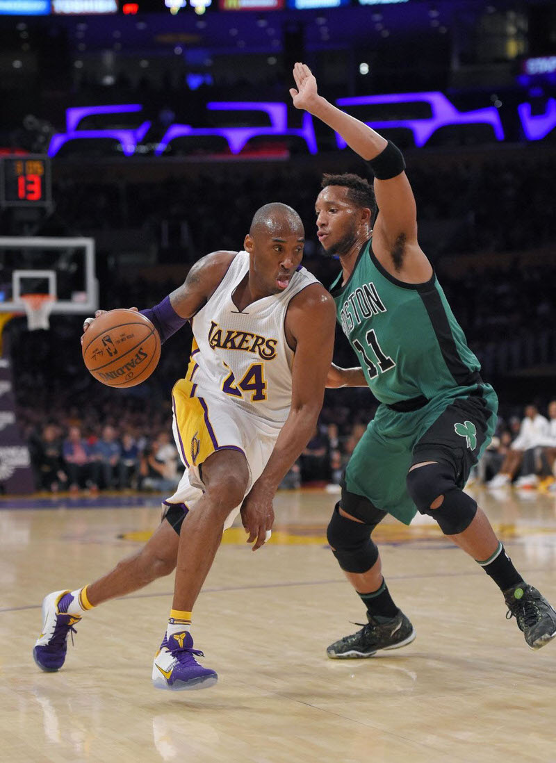 Kobe Bryant in a Nike Kobe 11 PE