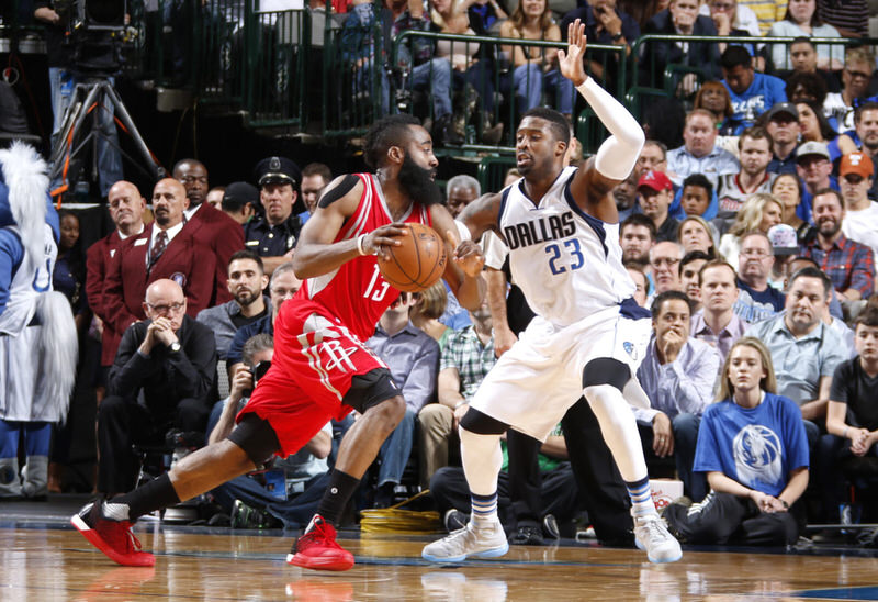 James Harden and Wes Matthews in the adidas Crazy Light Boost 2.5 and the Nike Kobe X Elite, respectively