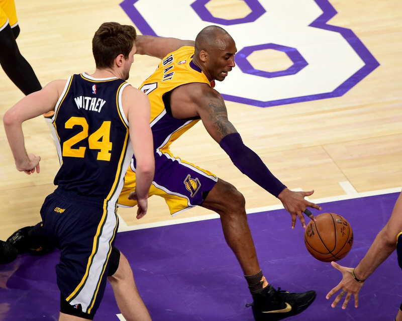 Kobe Bryant in the Nike Kobe 11 "Fade to Black"