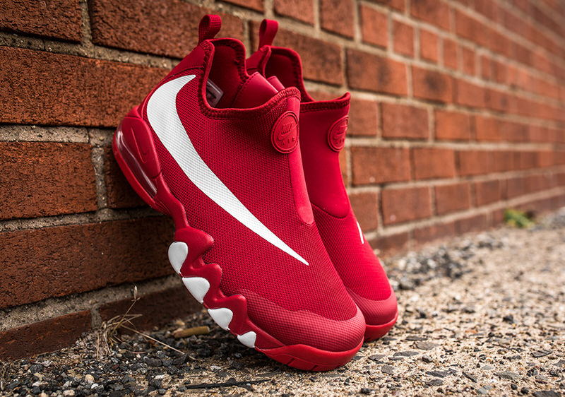 Nike Big Swoosh Gym Red