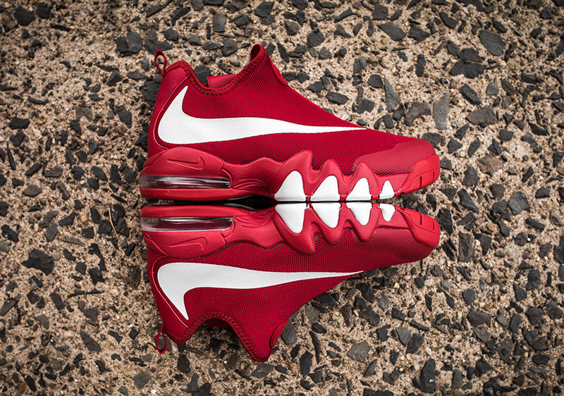 Nike Big Swoosh Gym Red