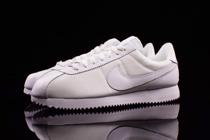 Nike Cortez White