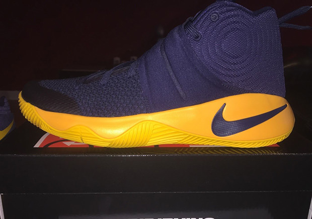 Nike Kyrie 2 Cavs