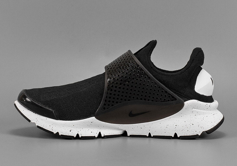 Nike Sock Dart SE Black