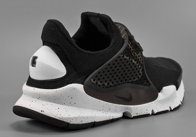 Nike Sock Dart SE Black