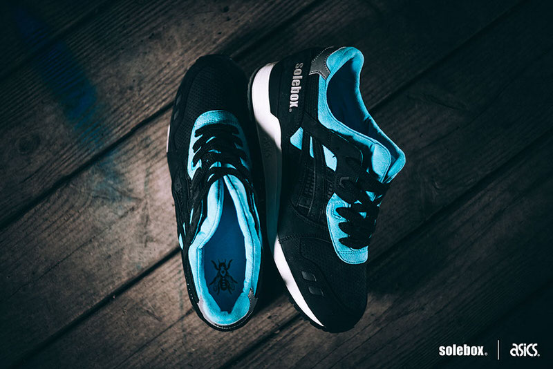 Solebox x ASICS Gel Lyte III Blue Carpenter Bee