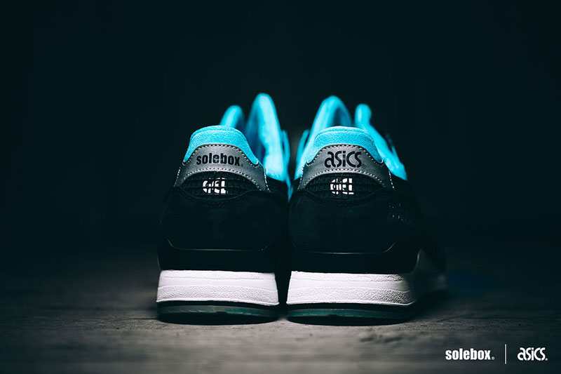 Solebox x ASICS Gel Lyte III Blue Carpenter Bee