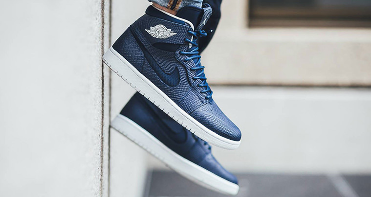 Air Jordan 1 High Nouveau Blue Snakeskin