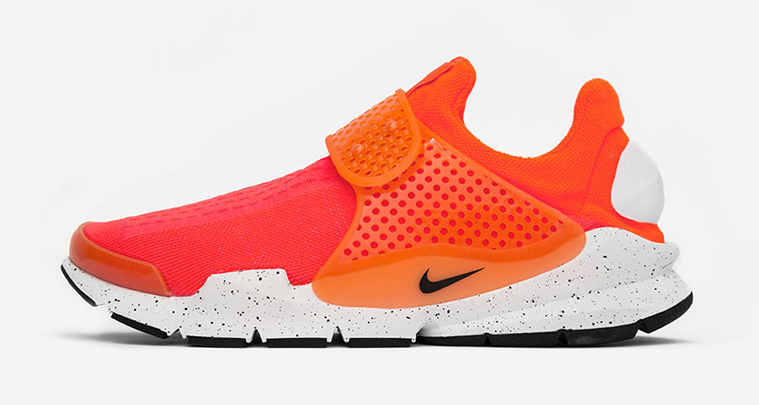 Nike Sock Dart SE Total Crimson