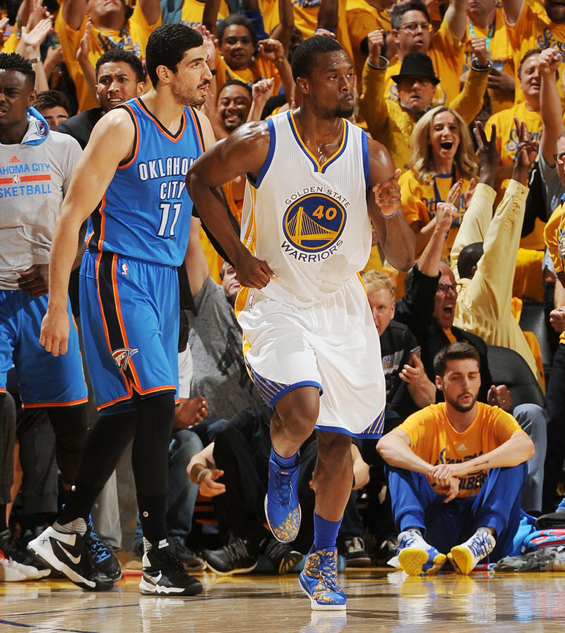 OAKLAND, CA - MAY 30:  Harrison Barnes #40 of the Golden State Warriors runs the court during the game against the Oklahoma City Thunder in Game Seven of the Western Conference Finals during the 2016 NBA Playoffs on May 30, 2016 at ORACLE Arena in Oakland, California. NOTE TO USER: User expressly acknowledges and agrees that, by downloading and or using this photograph, user is consenting to the terms and conditions of Getty Images License Agreement. Mandatory Copyright Notice: Copyright 2016 NBAE (Photo by Noah Graham/NBAE via Getty Images)