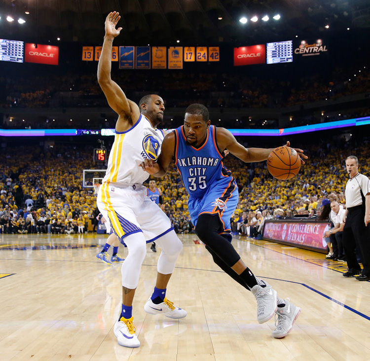 Oklahoma+City+Thunder+v+Golden+State+Warriors+cunWxcw7p6ex