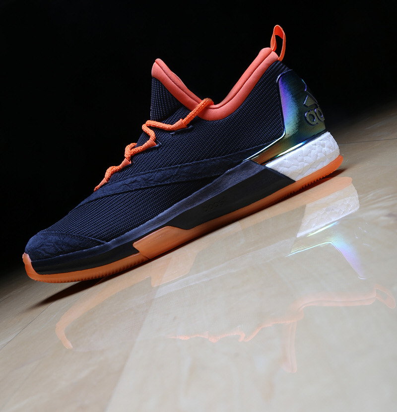 WNBA 20th Anniv Crazylight Boost 8