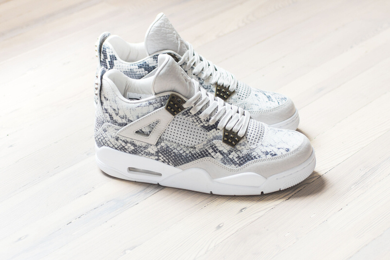 Air Jordan 4 Pinnacle Snakeskin